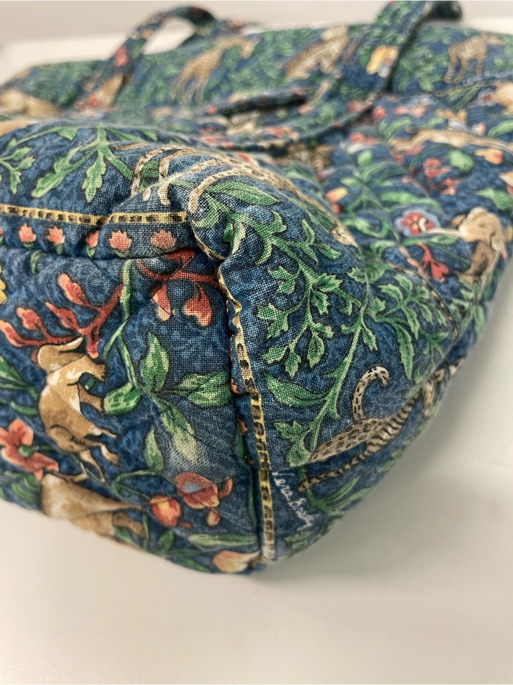 Vera Bradley Animal Kingdom Rare Navy Blue Floral Safari Quilted Tote Retired - Picture 10 of 11